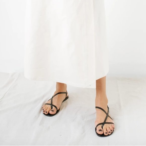 COPY - ATP strappy black flat sandal - Picture 1 of 6